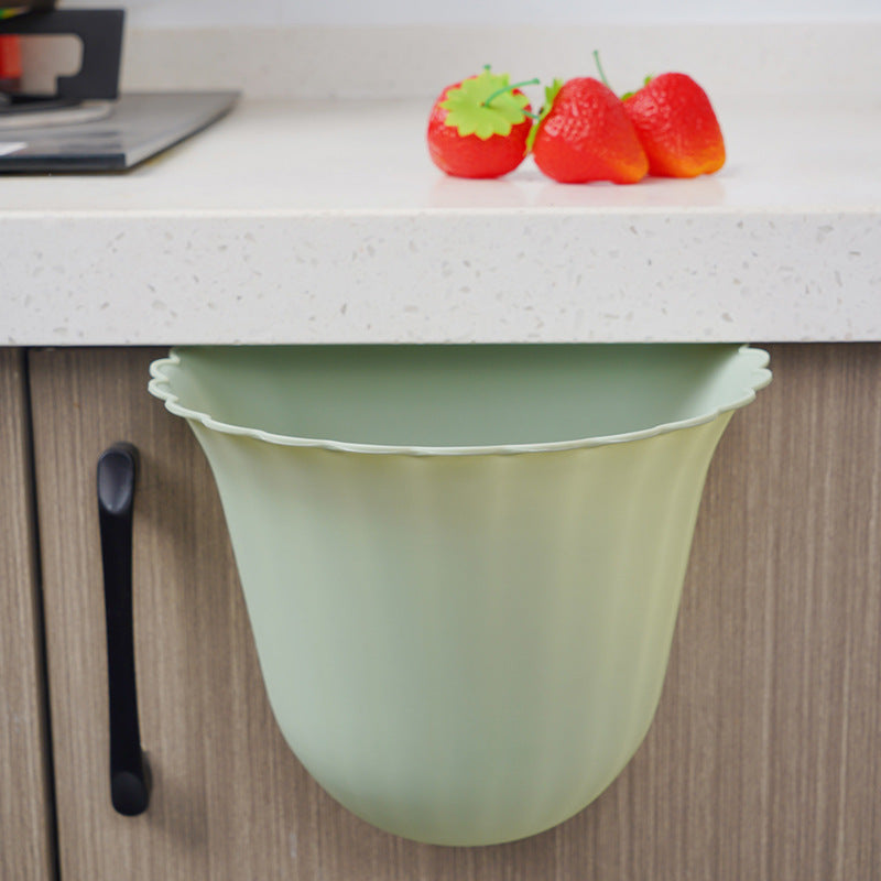 Flower-shaped kitchen trash can