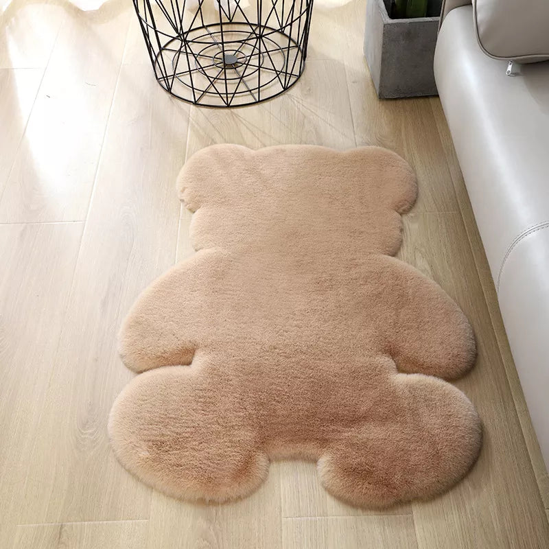 Fur rug, bear shape